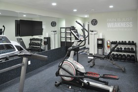 Quality Inn & Suites Plano East - Richardson