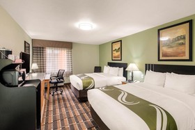 Quality Inn & Suites Plano East - Richardson