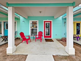 702 The Commons - Casa Du Miel Townhouse