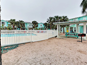 702 The Commons - Casa Du Miel Townhouse