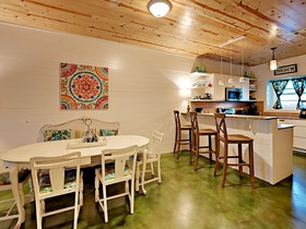702 The Commons - Casa Du Miel Townhouse