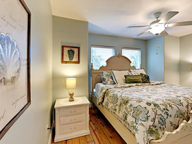 702 The Commons - Casa Du Miel Townhouse