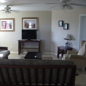 Beachgate CondoSuites & Motel