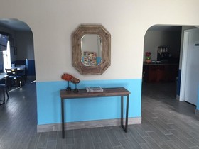 Captain's Quarters Inn
