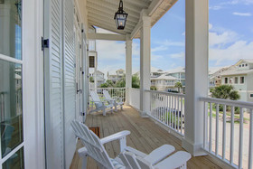 Cinnamon Shore