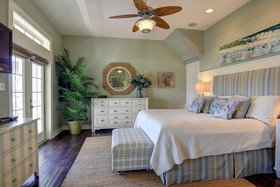 Cinnamon Shore