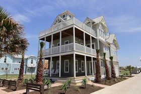 Cinnamon Shore