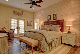 Cinnamon Shore