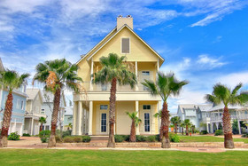 Cinnamon Shore