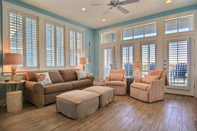 Cinnamon Shore
