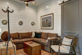 Cinnamon Shore
