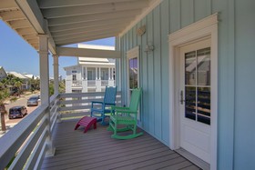 Cinnamon Shore
