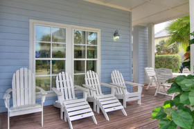 Cinnamon Shore