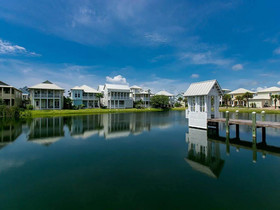 Cinnamon Shore