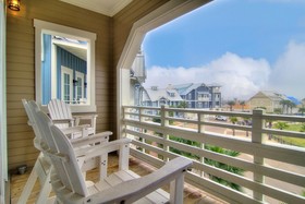 Cinnamon Shore