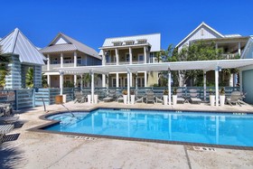 Cinnamon Shore
