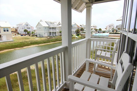 Cinnamon Shore