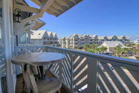 Cinnamon Shore