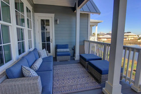 Cinnamon Shore