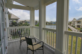 Cinnamon Shore