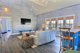 Cinnamon Shore
