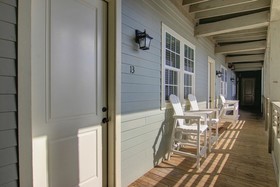 Cinnamon Shore