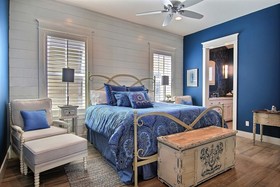 Cinnamon Shore