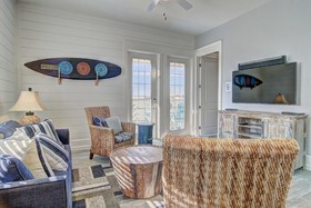 Cinnamon Shore