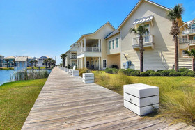 Cinnamon Shore