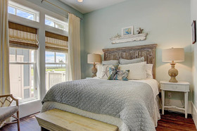 Cinnamon Shore
