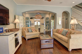 Cinnamon Shore