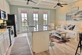 Cinnamon Shore
