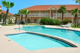 Days Inn by Wyndham Port Aransas TX