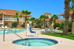 Days Inn by Wyndham Port Aransas TX
