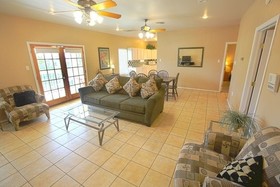 Plantation Suites and Conference Center