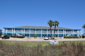 Plantation Suites and Conference Center