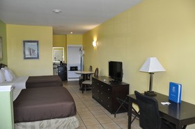 Plantation Suites and Conference Center
