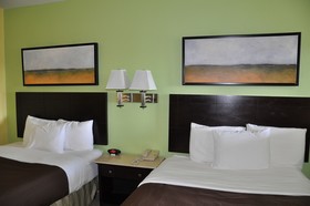 Plantation Suites and Conference Center