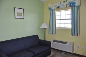 Plantation Suites and Conference Center