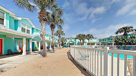 Reel Beachy @ The Commons