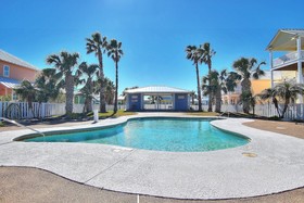 Royal Sands
