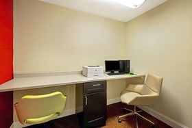 La Quinta Inn & Suites by Wyndham Port Arthur