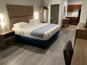 Americas Best Value Inn & Suites Porter North Houston