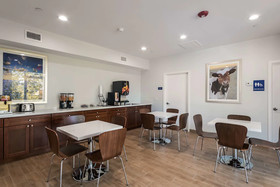 Americas Best Value Inn & Suites Porter North Houston
