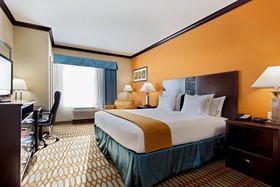 Holiday Inn Express Hotel & Suites Corpus Christi-Portland