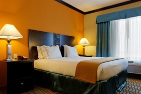 Holiday Inn Express Hotel & Suites Corpus Christi-Portland