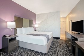 La Quinta Inn & Suites by Wyndham Corpus Christi - Portland