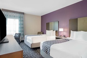 La Quinta Inn & Suites by Wyndham Corpus Christi - Portland