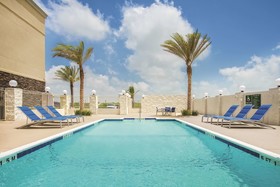 La Quinta Inn & Suites by Wyndham Corpus Christi - Portland