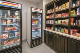 La Quinta Inn & Suites by Wyndham Corpus Christi - Portland